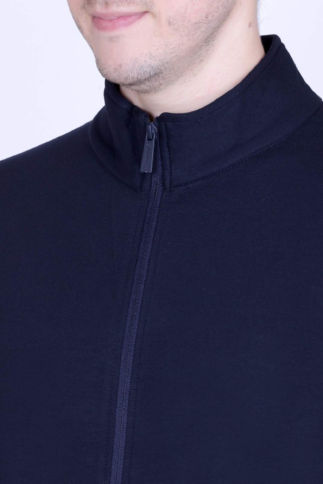 Winbarg Black Solid Stretch Full-Sleeve Jacket
